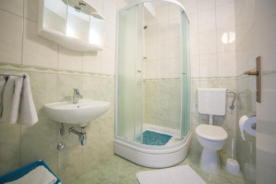 Apartmani Stipan ブレラ エクステリア 写真
