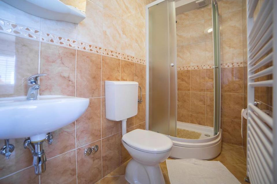 Apartmani Stipan ブレラ エクステリア 写真