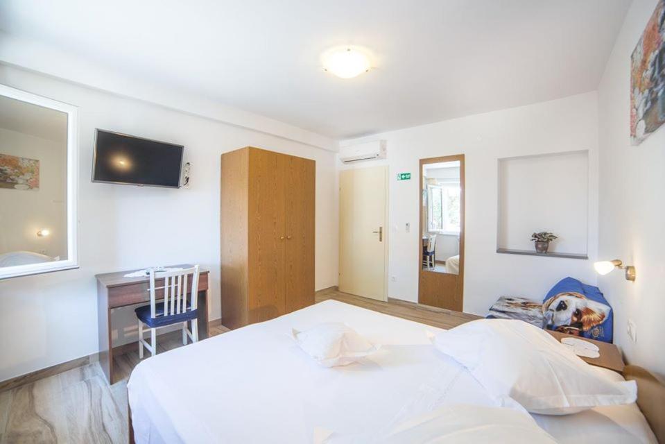 Apartmani Stipan ブレラ エクステリア 写真